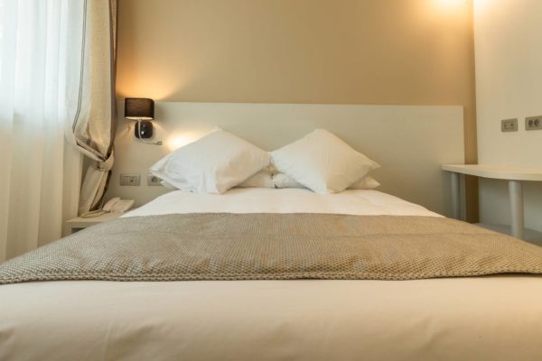 Chambre standard double 2 pers – Image 2