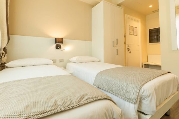 Chambre standard familiale communicante – Image 2