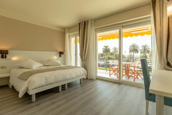 Chambre double 2 pers Terrasse vue mer – Image 2