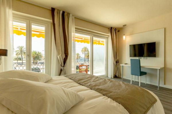 Chambre double 2 pers Terrasse vue mer – Image 3
