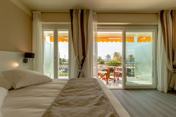 Chambre double 2 pers Terrasse vue mer – Image 4
