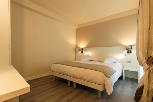 Chambre Double communicant par couloir privatif – Image 3
