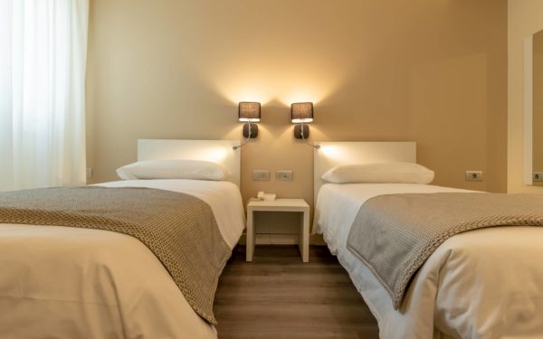 Chambre Twin communicant par couloir privatif